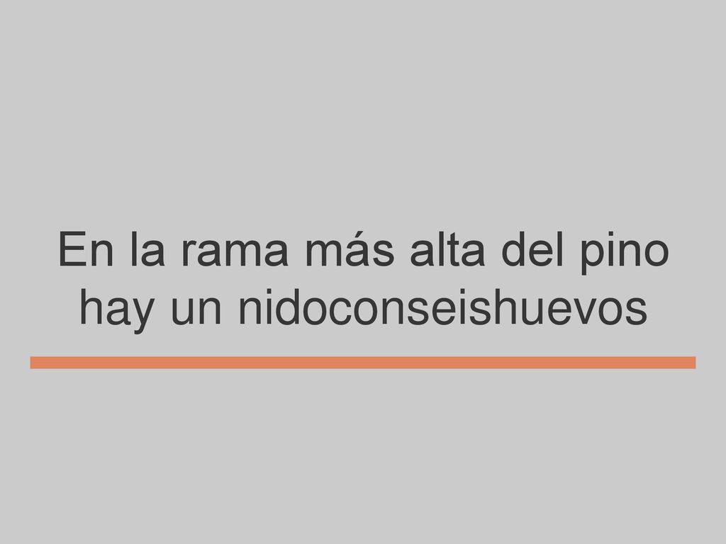 En la rama más alta del pino hay un nidoconseishuevos