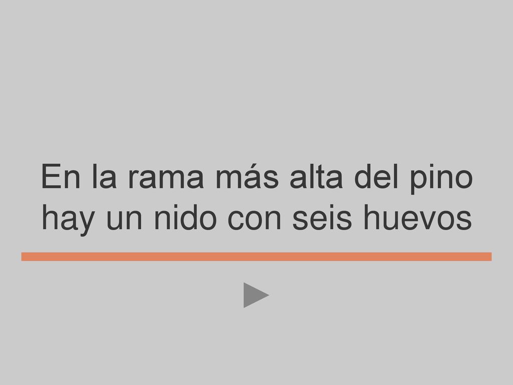 En la rama más alta del pino hay un nido con seis huevos