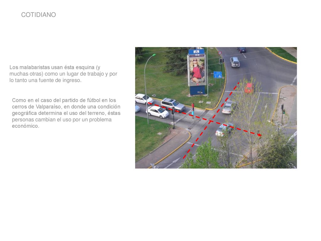 COTIDIANO Los malabaristas usan ésta esquina (y muchas otras) como un lugar de trabajo y por lo tanto una fuente de ingreso.
