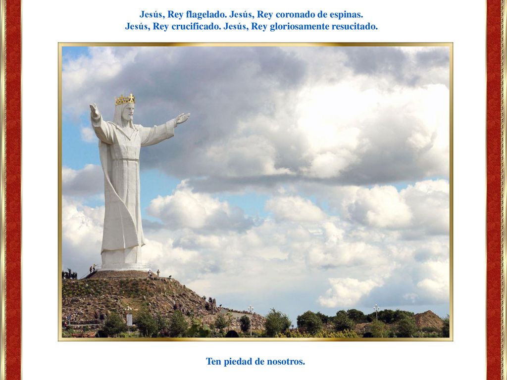 Jesús, Rey flagelado. Jesús, Rey coronado de espinas.
