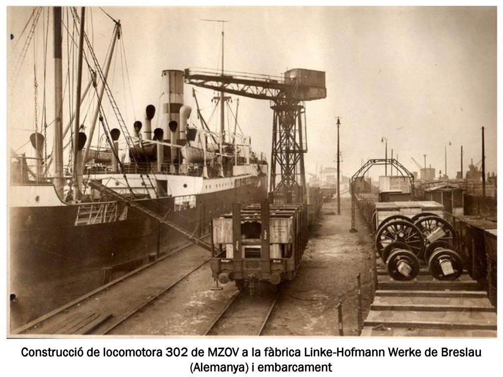Construcció de locomotora 302 de MZOV a la fàbrica Linke-Hofmann Werke de Breslau (Alemanya) i embarcament