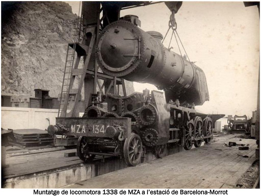 Muntatge de locomotora 1338 de MZA a l’estació de Barcelona-Morrot
