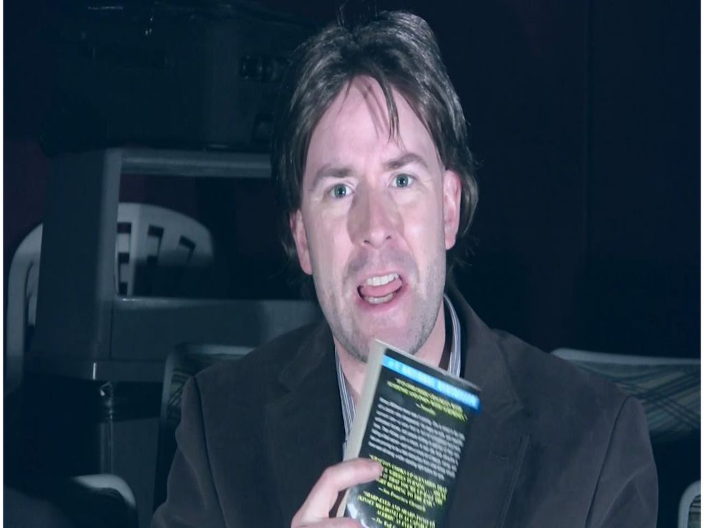 Víctor no leía libros. No necesitaba leer, porque era guapo.