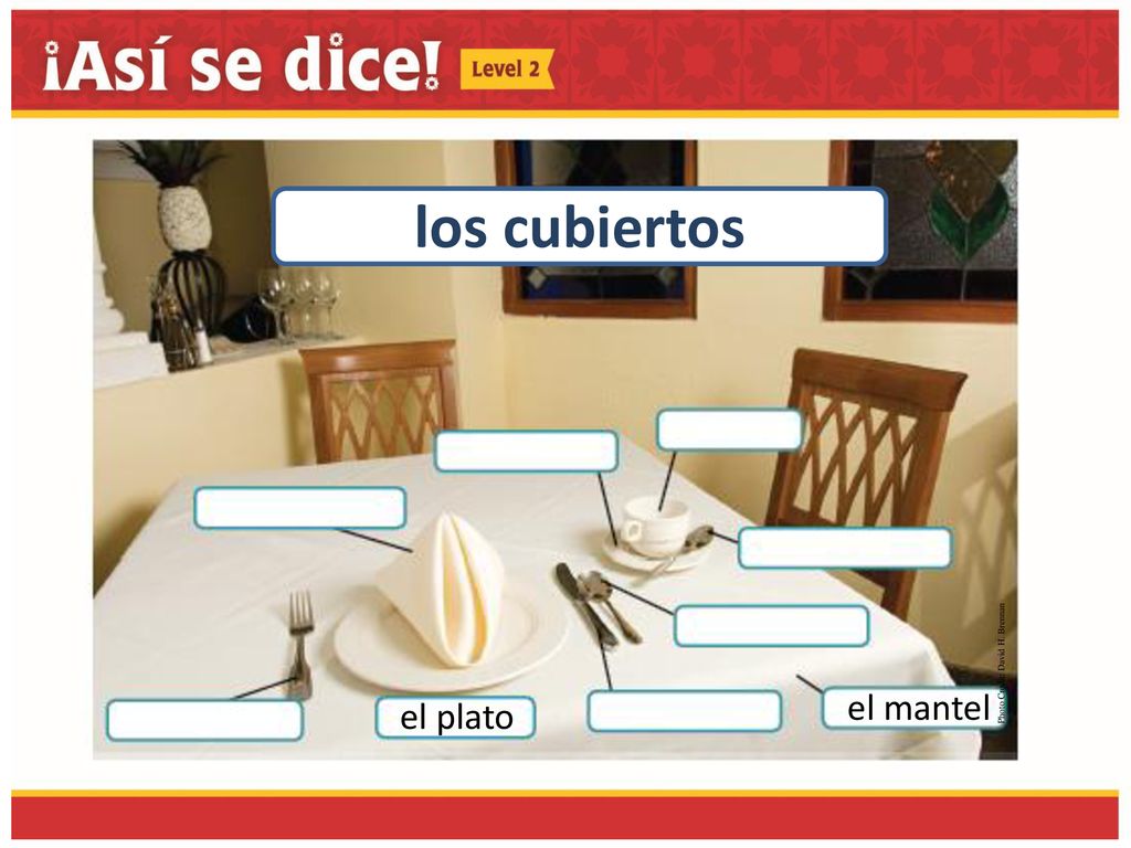 los cubiertos Photo Credit: David H. Brennan el mantel el plato