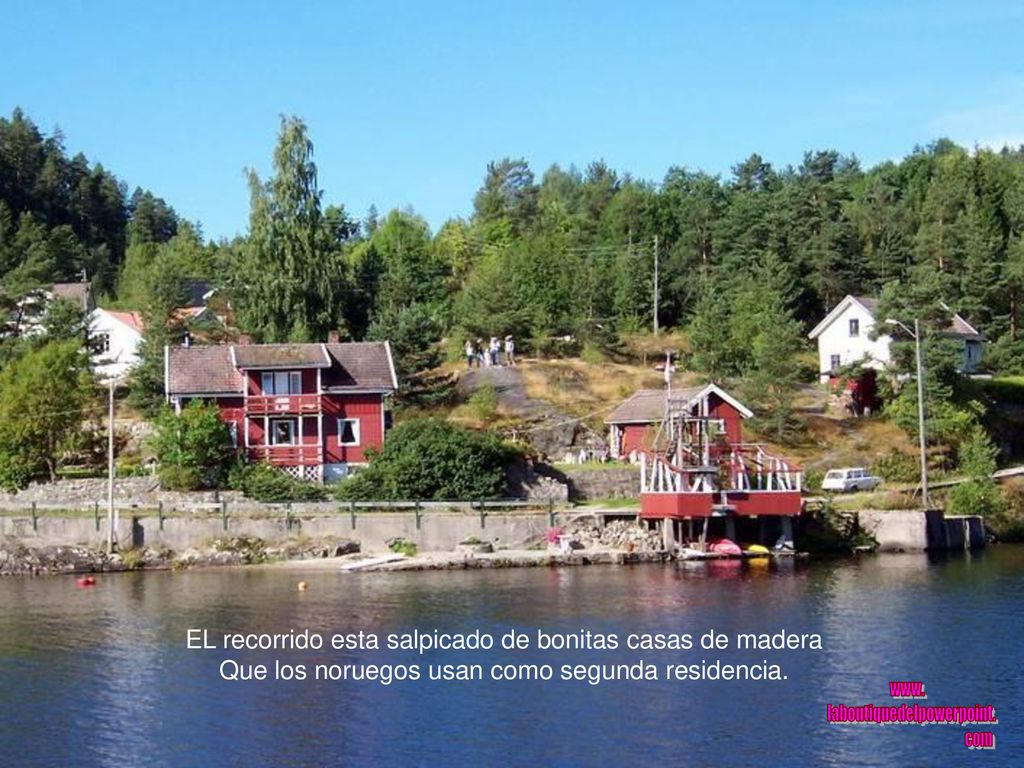 EL recorrido esta salpicado de bonitas casas de madera