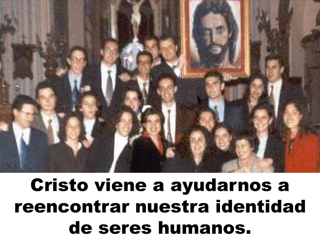 Cristo viene a ayudarnos a reencontrar nuestra identidad de seres humanos.