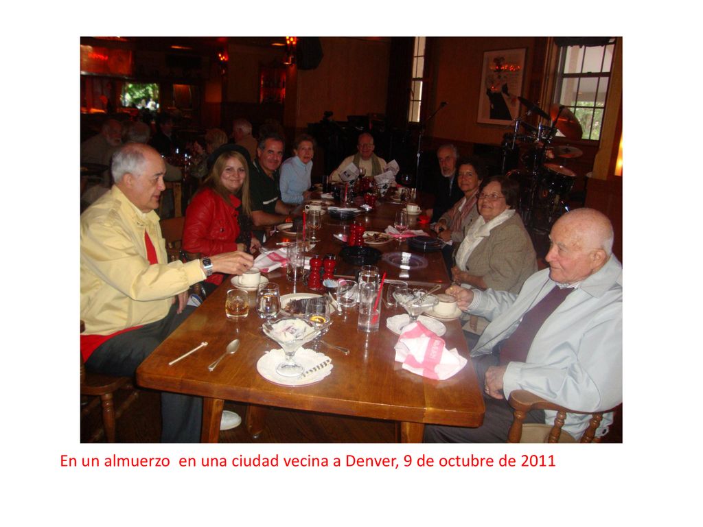 En un almuerzo en una ciudad vecina a Denver, 9 de octubre de 2011