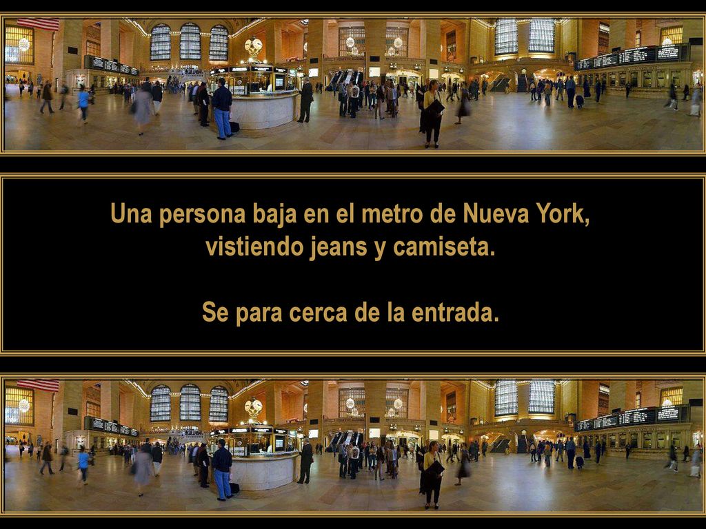 Una persona baja en el metro de Nueva York,