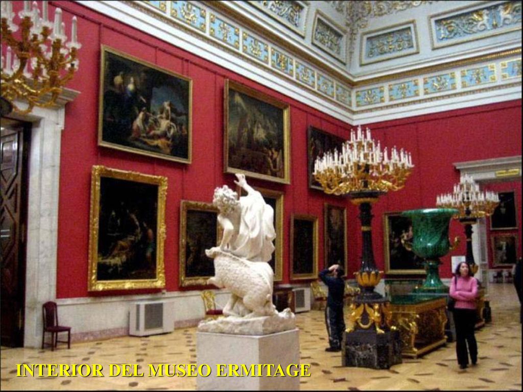 INTERIOR DEL MUSEO ERMITAGE