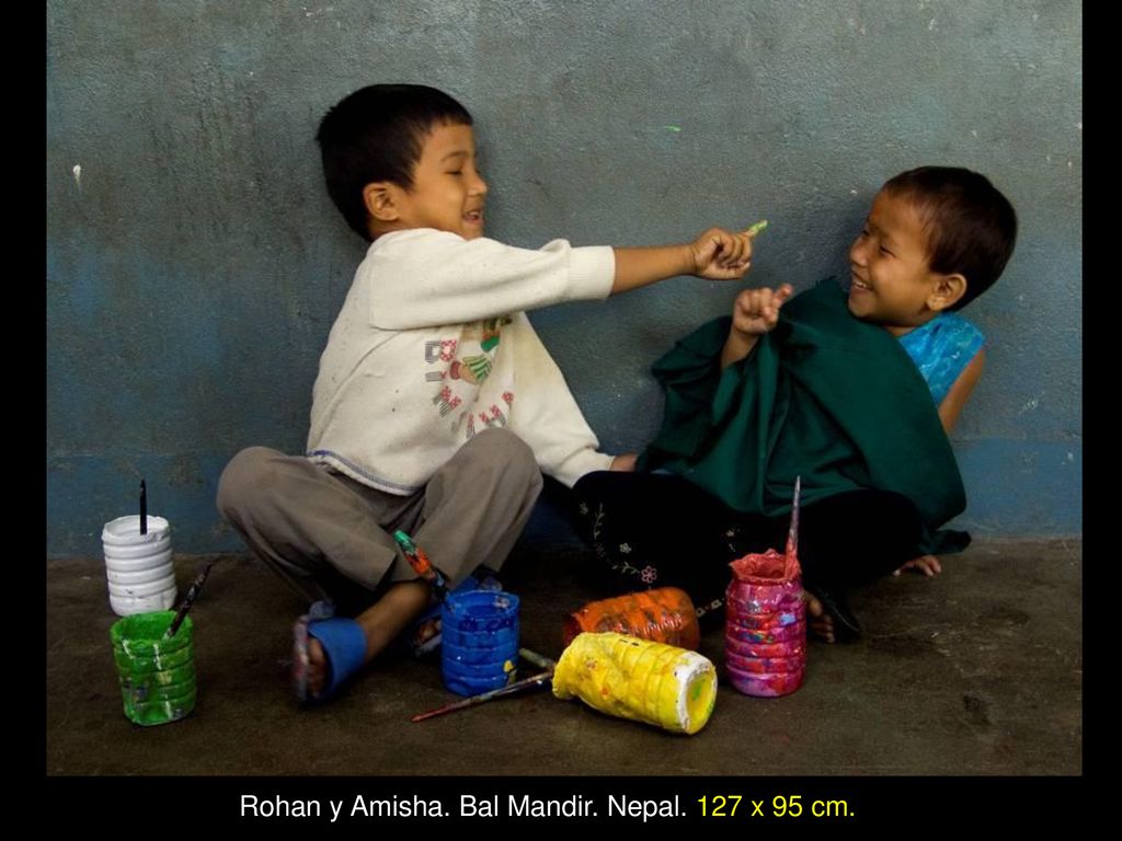 Rohan y Amisha. Bal Mandir. Nepal. 127 x 95 cm.