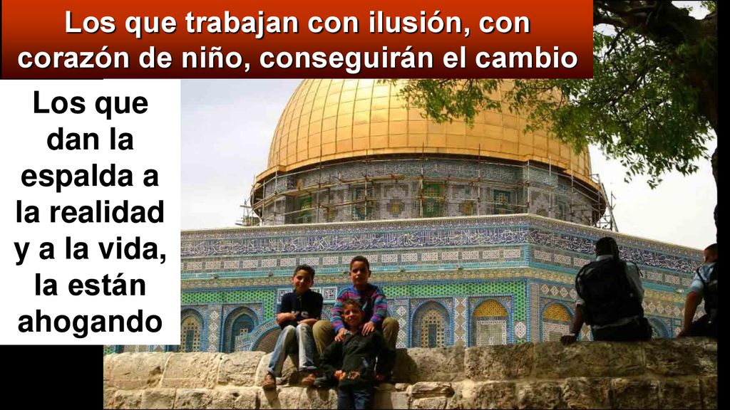 Los que dan la espalda a la realidad y a la vida, la están ahogando