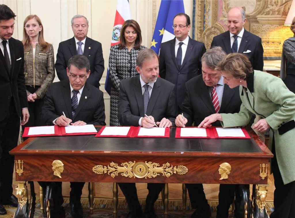 2014 Delegación de Rectores de Universidades Públicas, visita Francia (CSUCA, SICA, CONARE, IFAC)