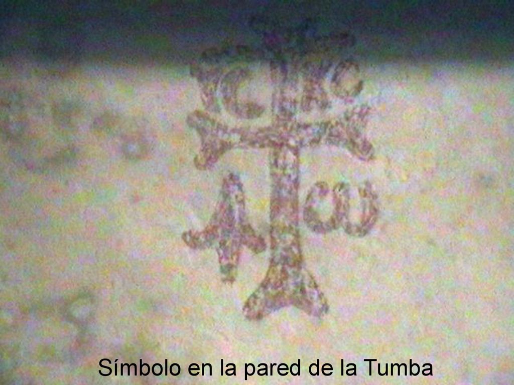 Burial site in Garden Tomb Símbolo en la pared de la Tumba
