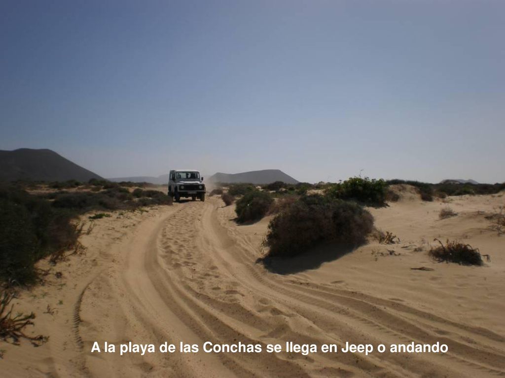 A la playa de las Conchas se llega en Jeep o andando