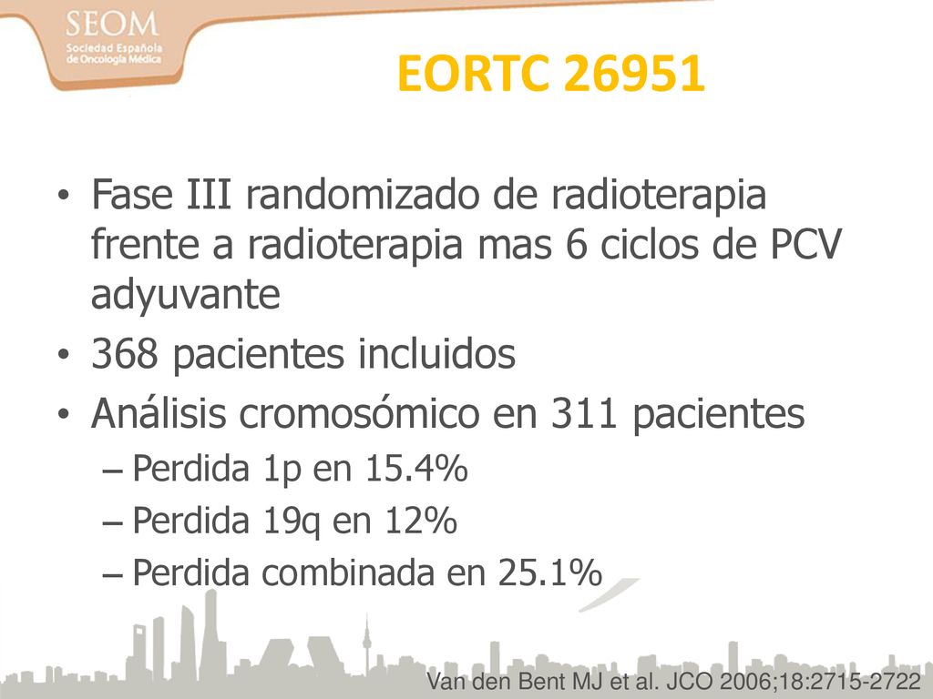 EORTC Fase III randomizado de radioterapia frente a radioterapia mas 6 ciclos de PCV adyuvante.