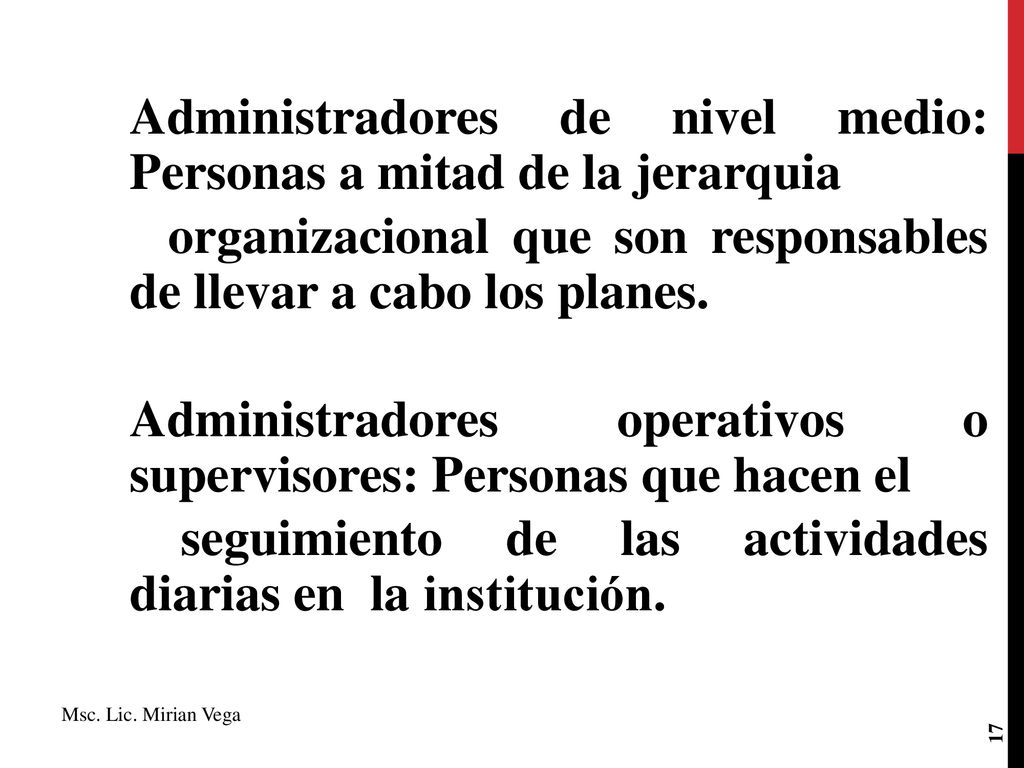 Administradores de nivel medio: Personas a mitad de la jerarquia
