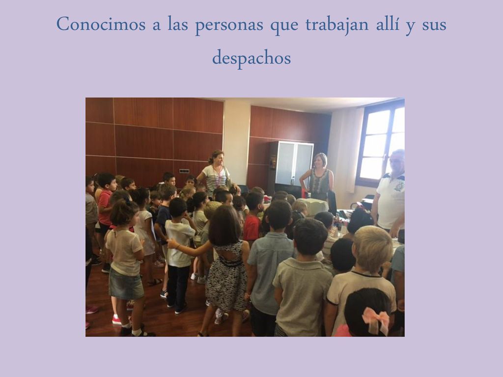Conocimos a las personas que trabajan allí y sus despachos