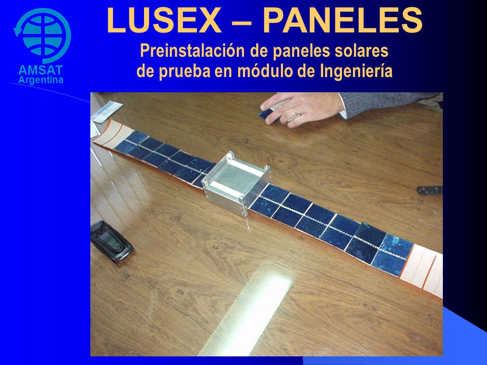 Preinstalación de paneles solares de prueba en módulo de Ingeniería
