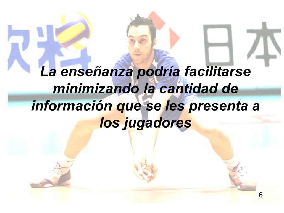 La enseñanza podría facilitarse minimizando la cantidad de información que se les presenta a los jugadores