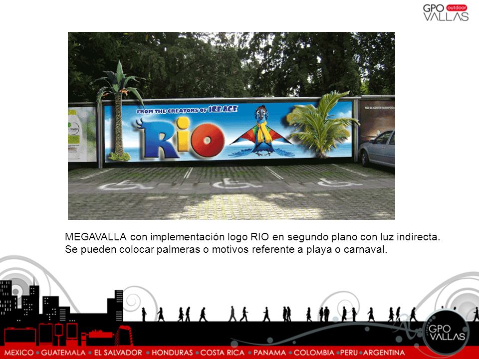 MEGAVALLA con implementación logo RIO en segundo plano con luz indirecta.