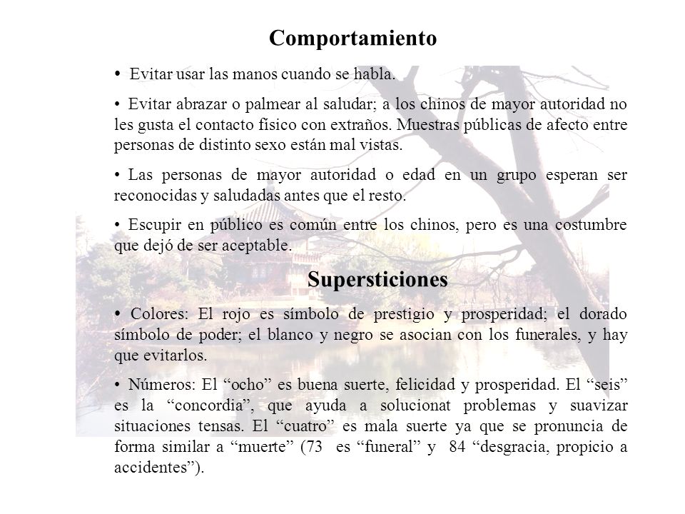 Comportamiento Evitar usar las manos cuando se habla. Supersticiones