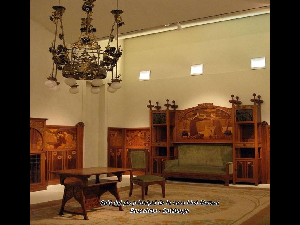 Saló del pis principal de la casa Lleó Morera