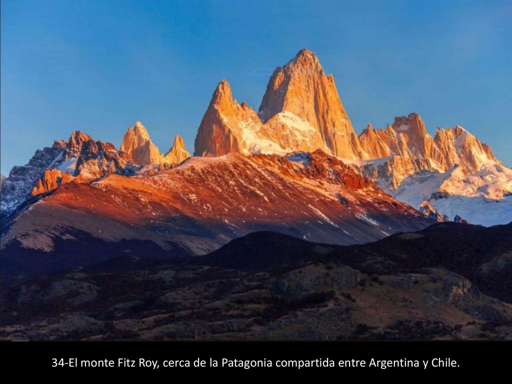 34-El monte Fitz Roy, cerca de la Patagonia compartida entre Argentina y Chile.