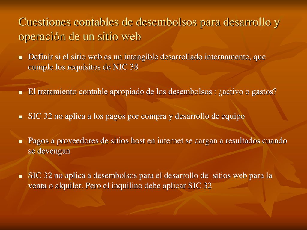 Cuestiones contables de desembolsos para desarrollo y operación de un sitio web