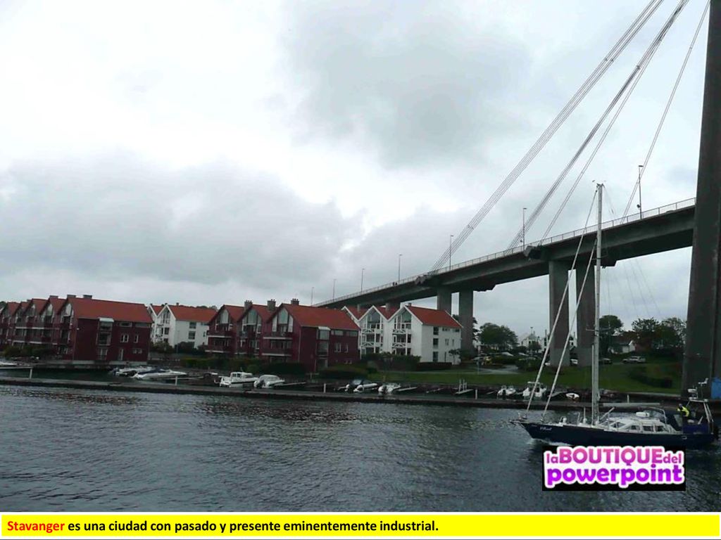 Stavanger es una ciudad con pasado y presente eminentemente industrial.