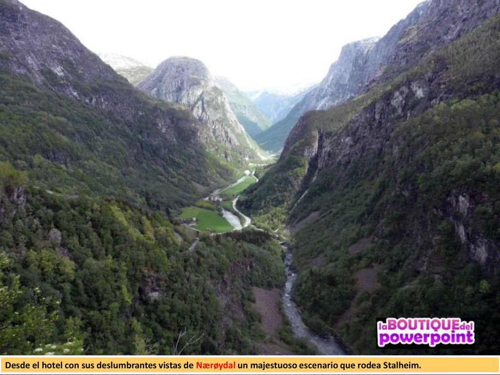 Desde el hotel con sus deslumbrantes vistas de Nærøydal un majestuoso escenario que rodea Stalheim.