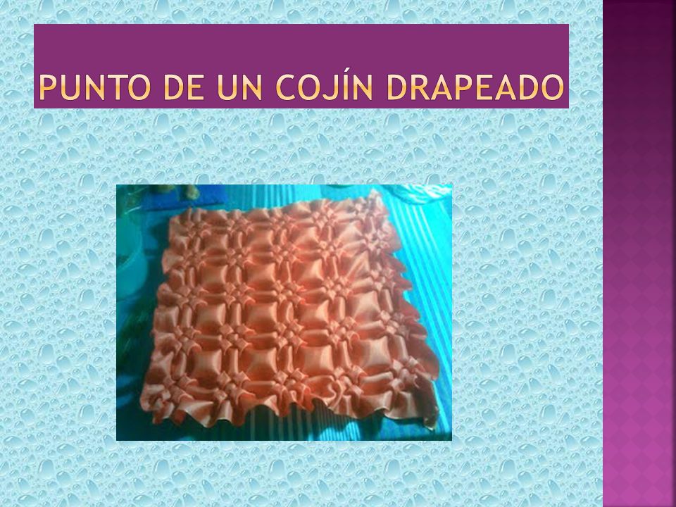 Punto de un cojín drapeado