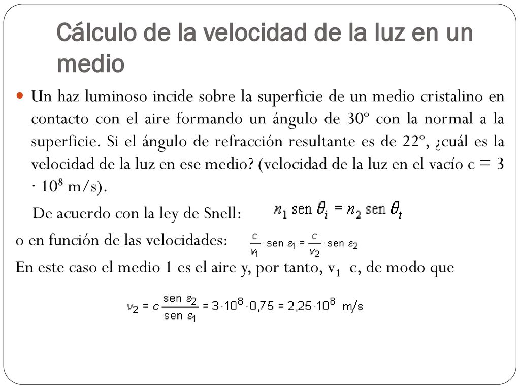 Cálculo de la velocidad de la luz en un medio
