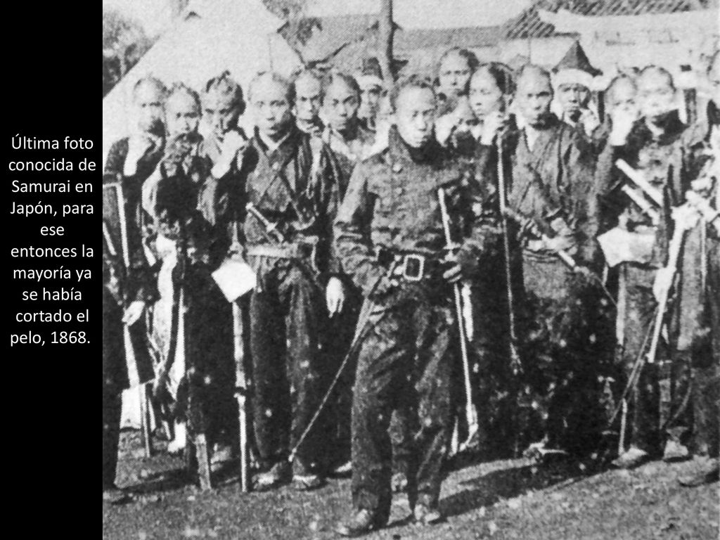 Última foto conocida de Samurai en Japón, para ese entonces la mayoría ya se había cortado el pelo,