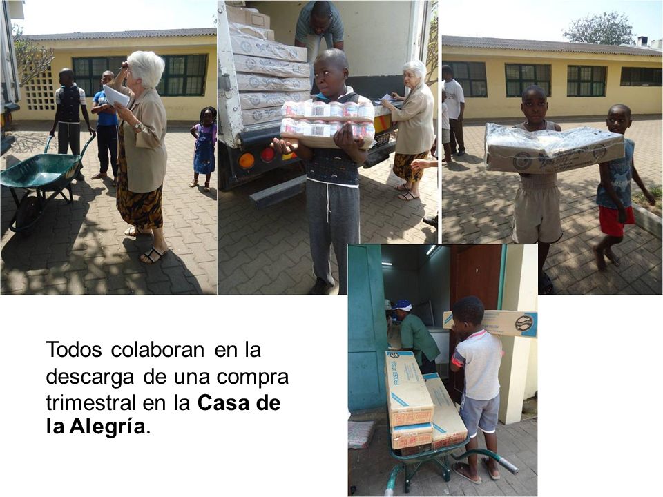 Todos colaboran en la descarga de una compra trimestral en la Casa de la Alegría.