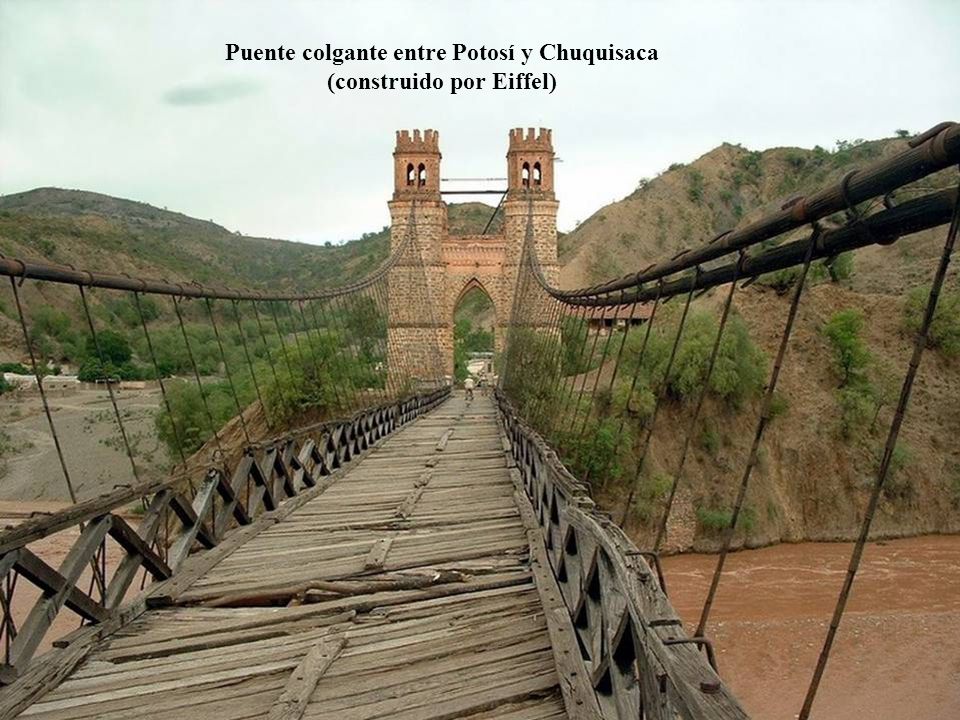 Puente colgante entre Potosí y Chuquisaca (construido por Eiffel)