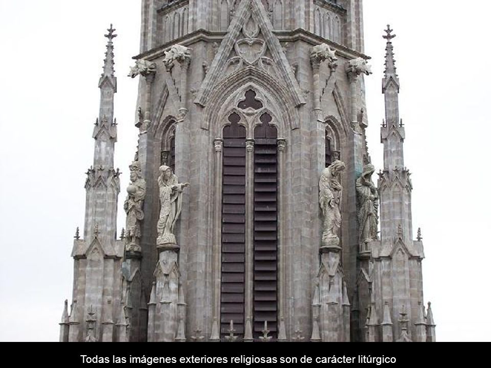 Todas las imágenes exteriores religiosas son de carácter litúrgico