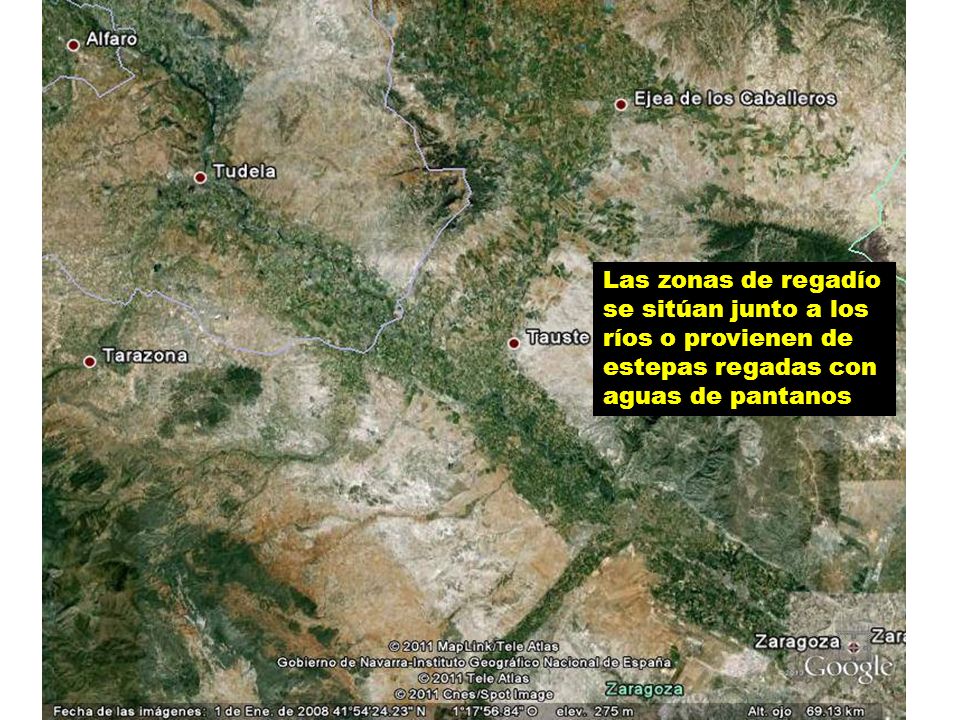 Las zonas de regadío se sitúan junto a los ríos o provienen de estepas regadas con aguas de pantanos