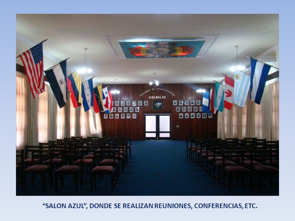 SALON AZUL , DONDE SE REALIZAN REUNIONES, CONFERENCIAS, ETC.