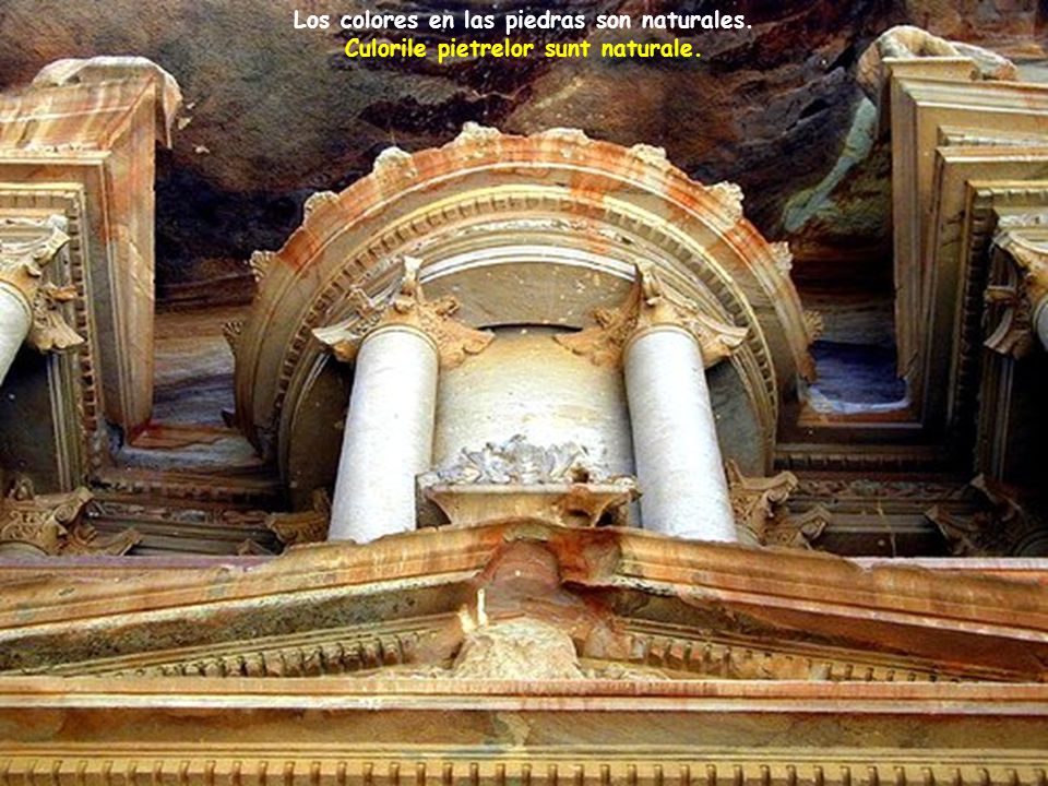 Los colores en las piedras son naturales.