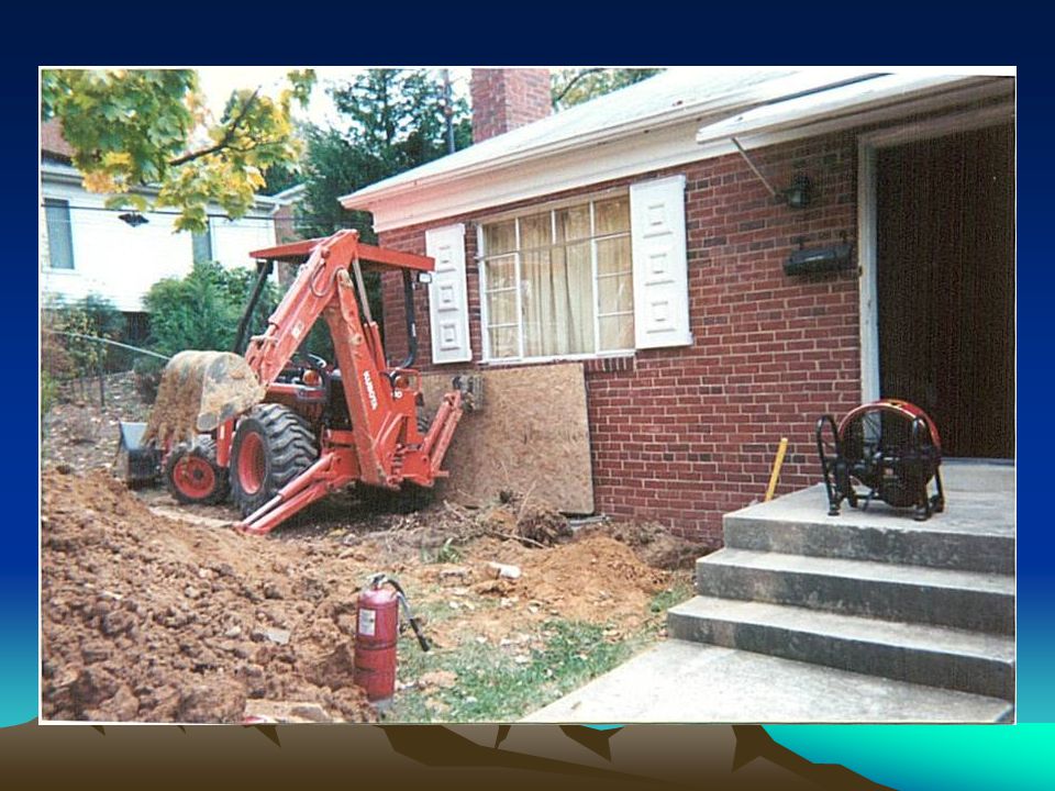 ¿El backhoe apoya la casa o la casa apoya el backhoe
