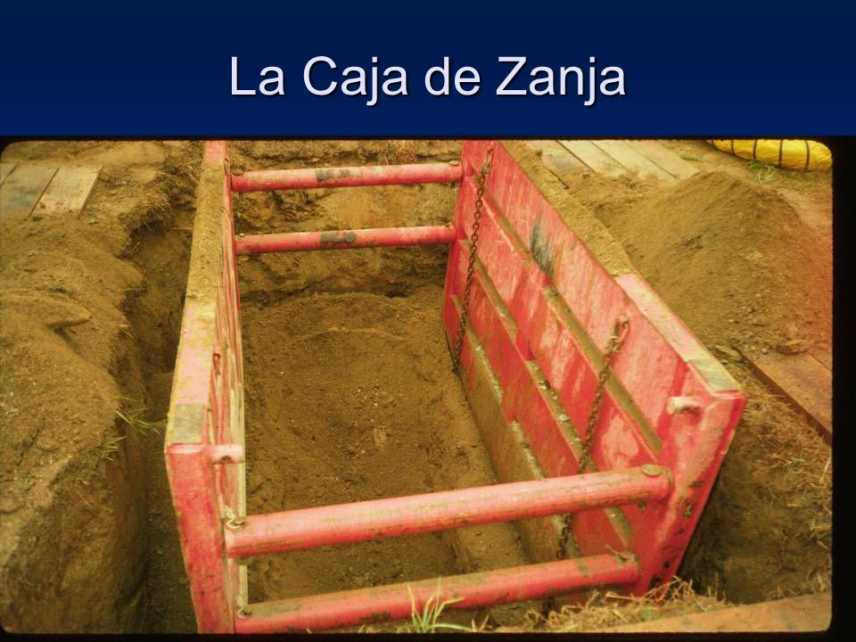 La Caja de Zanja Asegurese de que todos los miembros cruzados y varillas de seguridad se utilicen cuando sean necesarios.