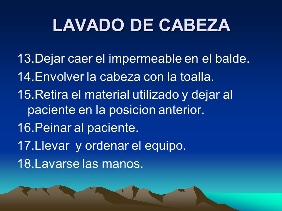 LAVADO DE CABEZA 13.Dejar caer el impermeable en el balde.