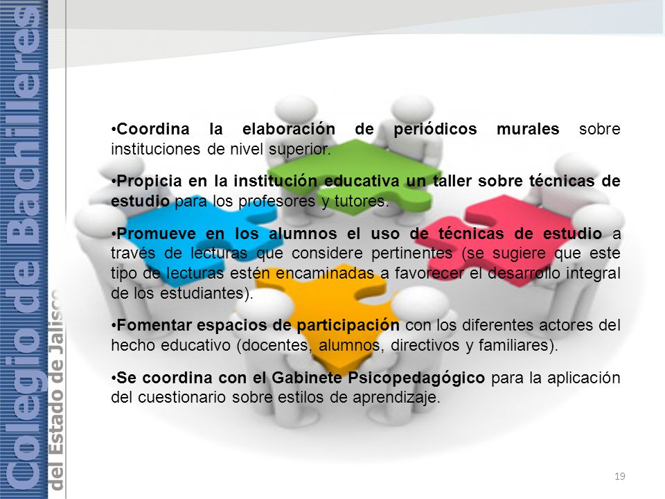 Coordina la elaboración de periódicos murales sobre instituciones de nivel superior.