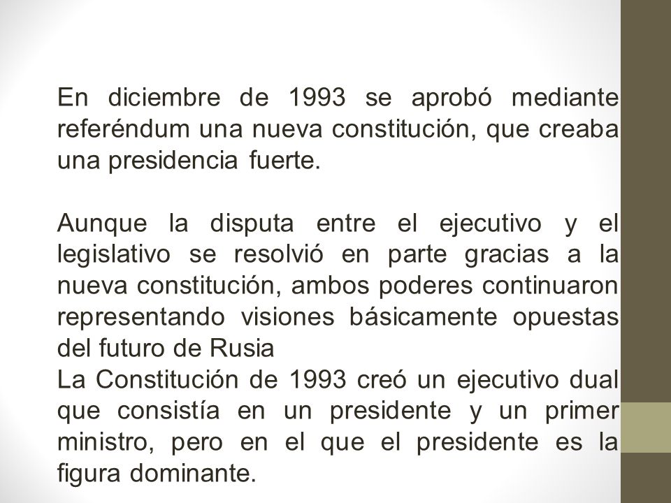 En diciembre de 1993 se aprobó mediante referéndum una nueva constitución, que creaba una presidencia fuerte.