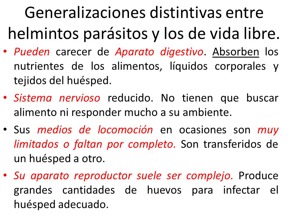 Generalizaciones distintivas entre helmintos parásitos y los de vida libre.