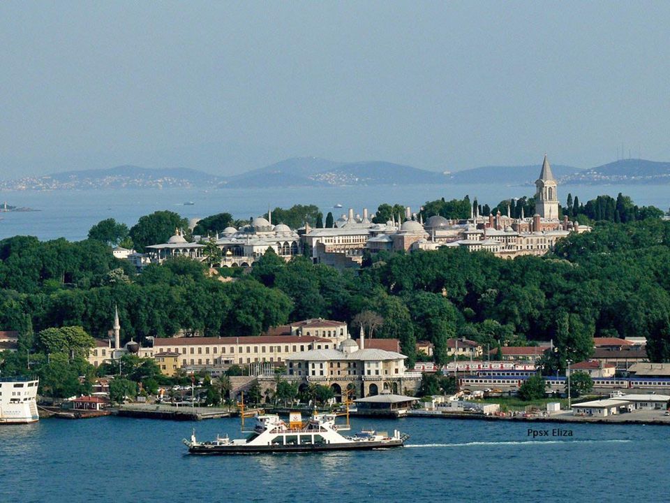 Nuestra estadía en Estambul terminó con un paseo en barco por el Bósforo