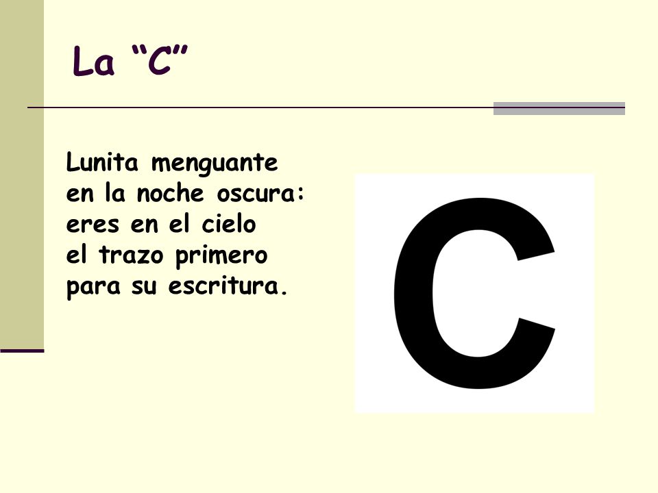 La C Lunita menguante en la noche oscura: eres en el cielo