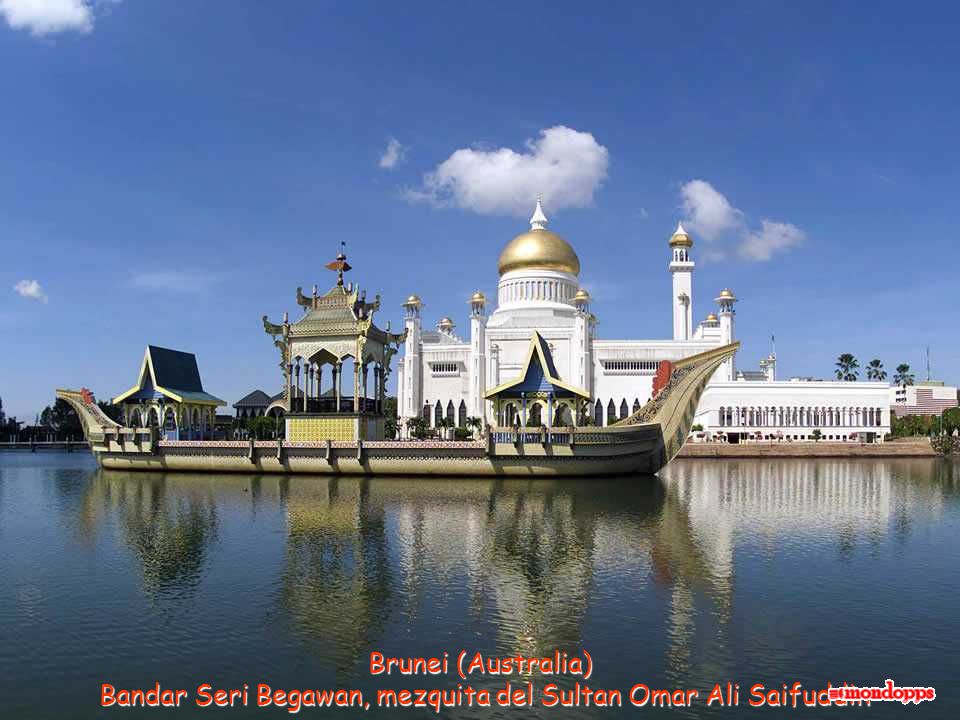 Bandar Seri Begawan, mezquita del Sultan Omar Ali Saifuddin