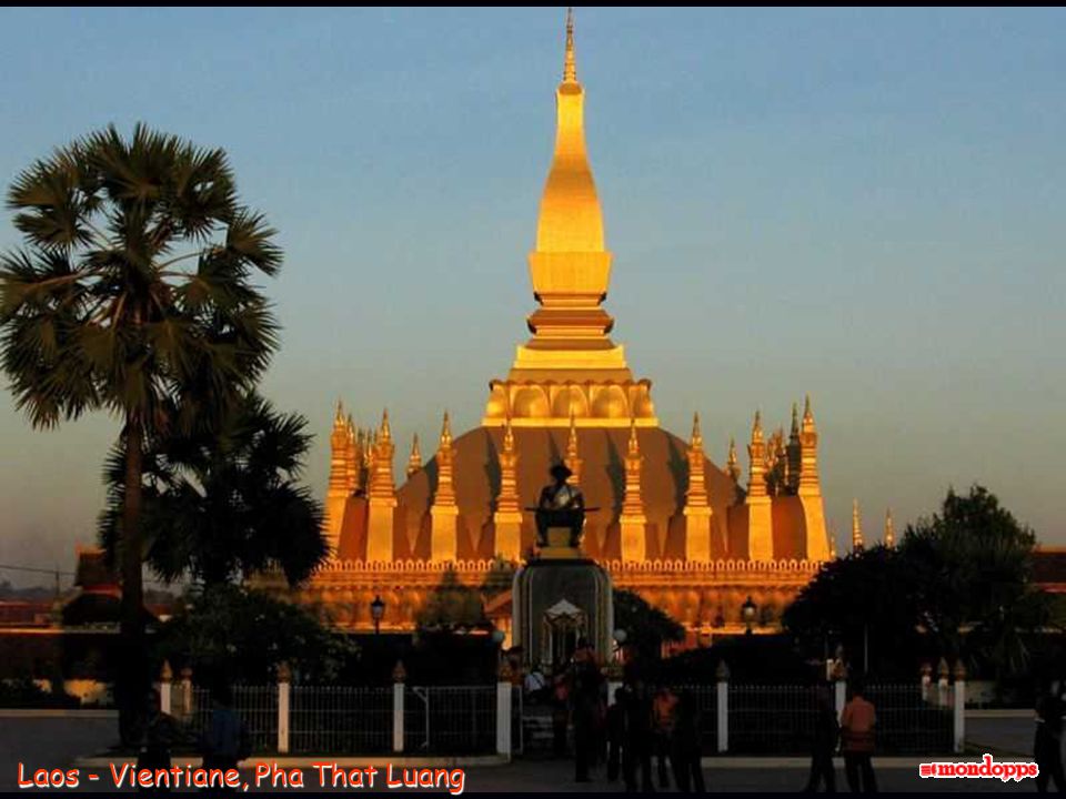 Laos - Vientiane, Pha That Luang