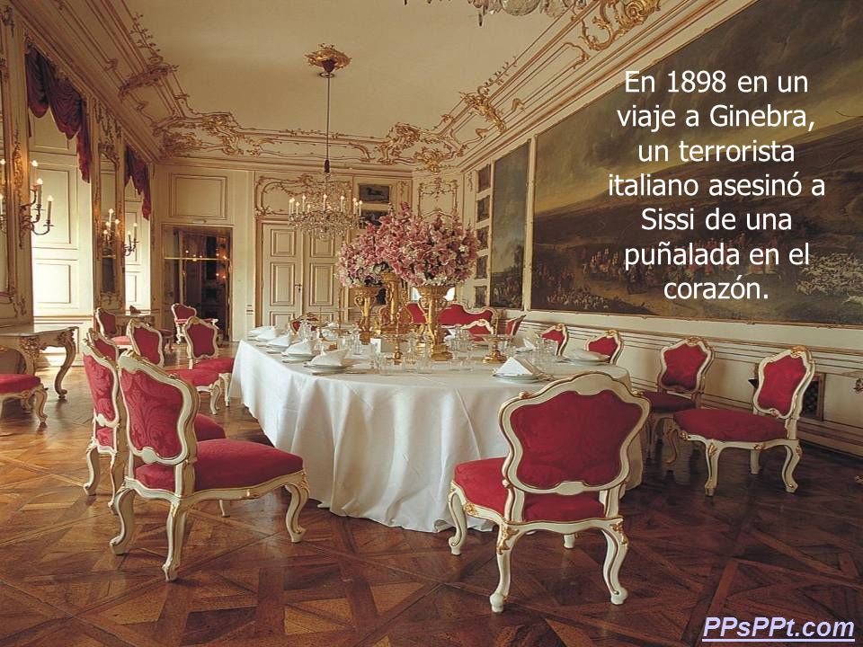 En 1898 en un viaje a Ginebra, un terrorista italiano asesinó a Sissi de una puñalada en el corazón.